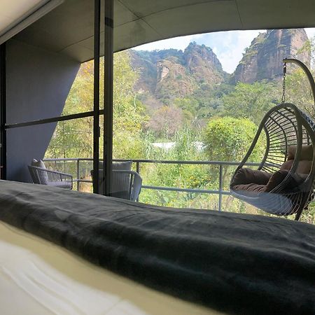 Bajo La Montana Hotel Tepoztlán Exterior foto